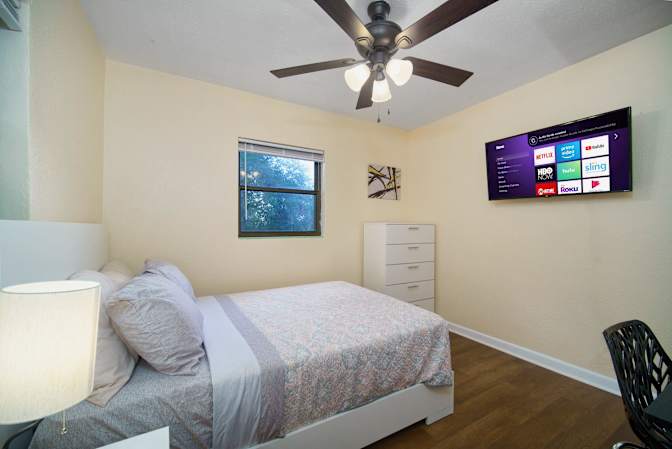 PadSplit's room