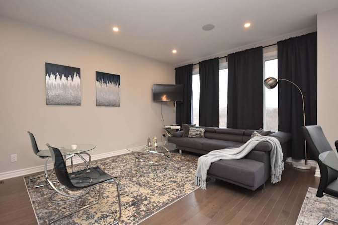 Rent In Ottawa Property Management Inc's room