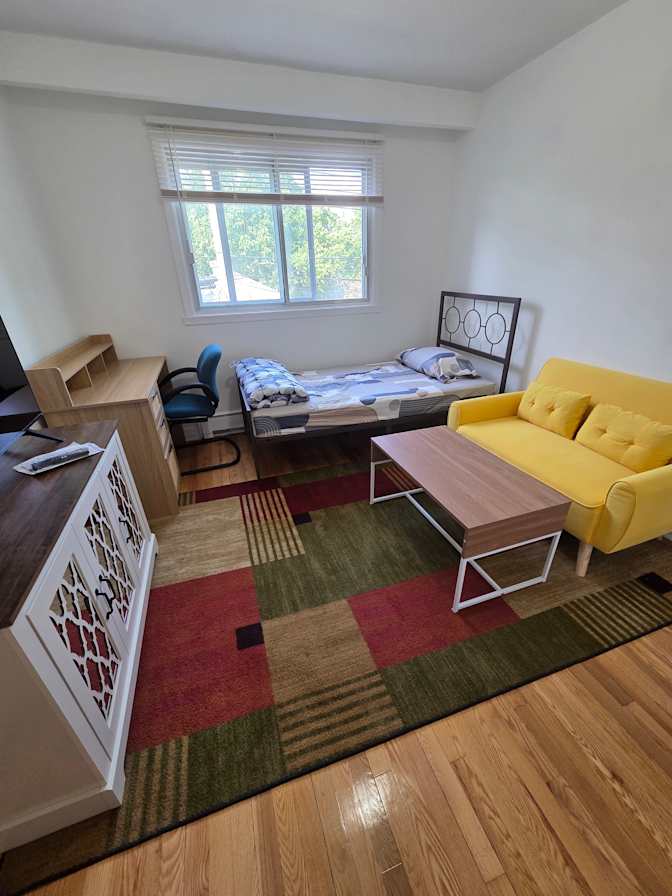 Wen's room