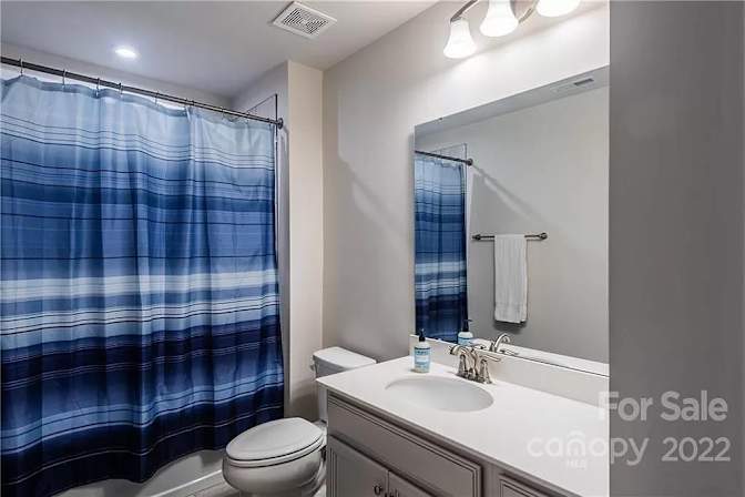 Alcove Rooms's room