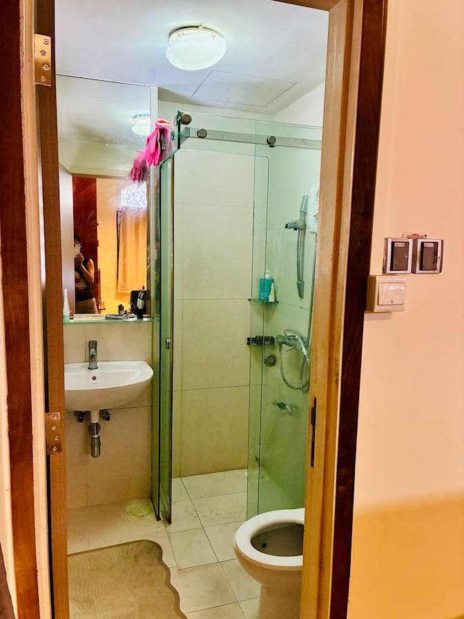 Daphne Huang's room