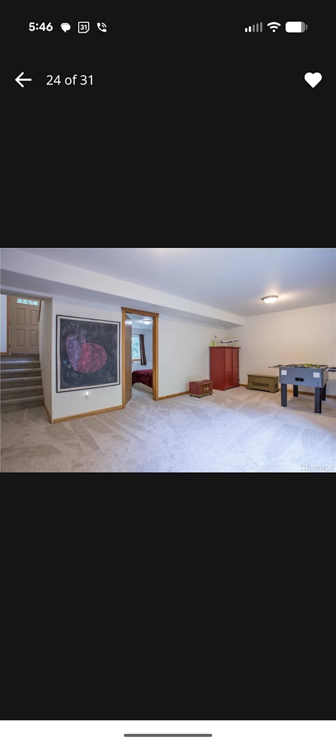DAKOTA's room