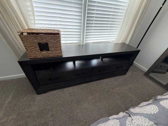 Alcove Rooms's room