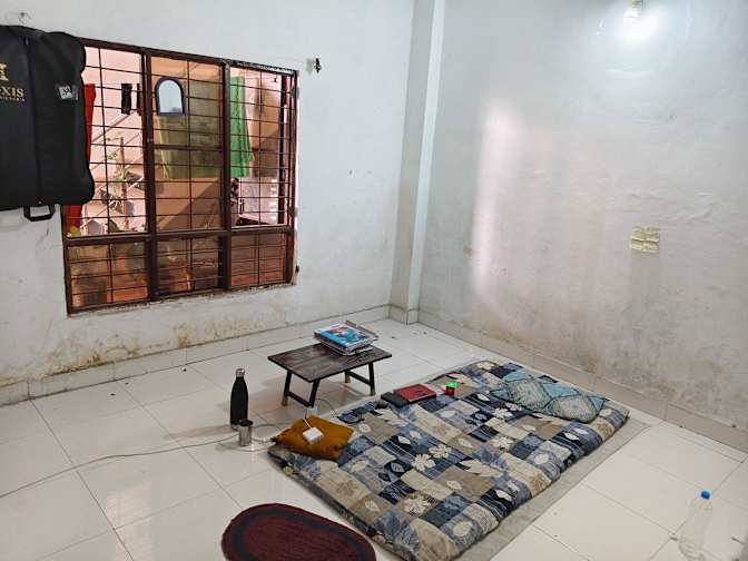 Arman Ansari's room