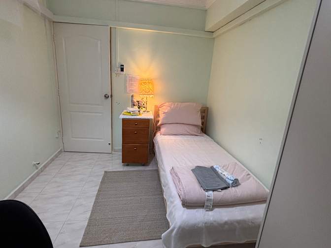 Kelly's room
