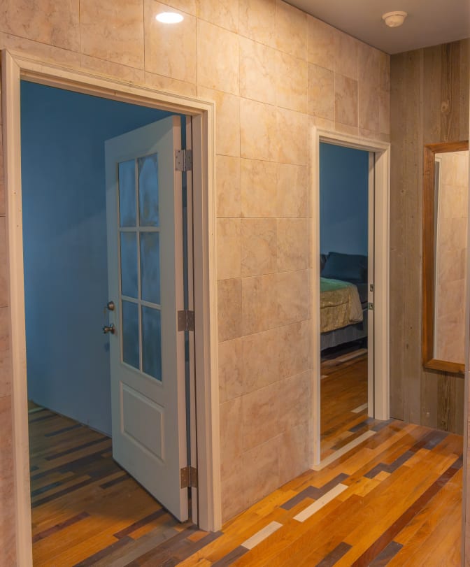 Yates Properties's room
