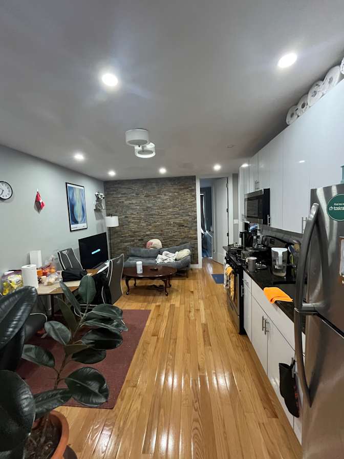 Jose Antonio's room