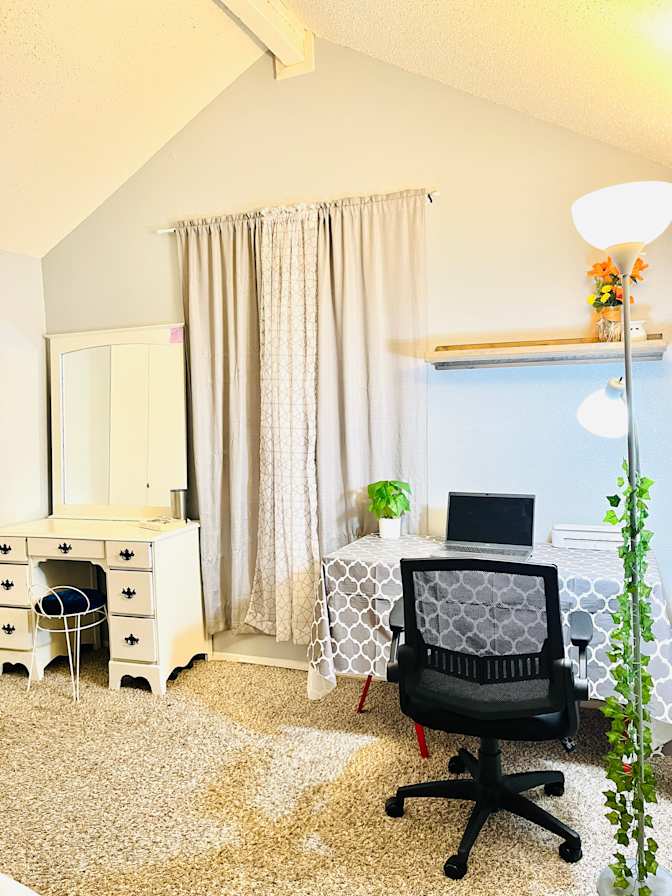 Vivian's room