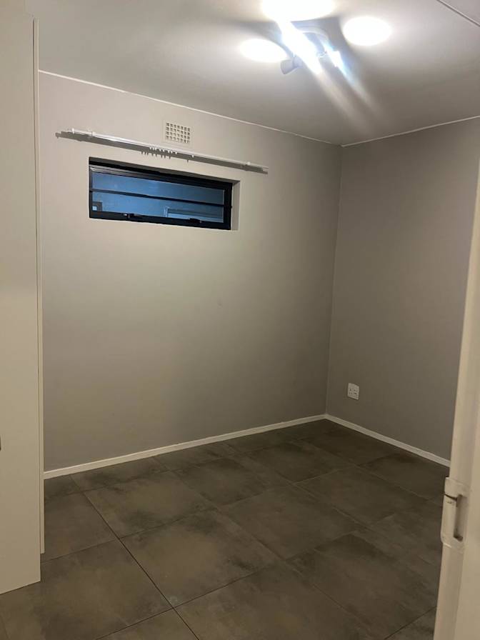 Linda's room