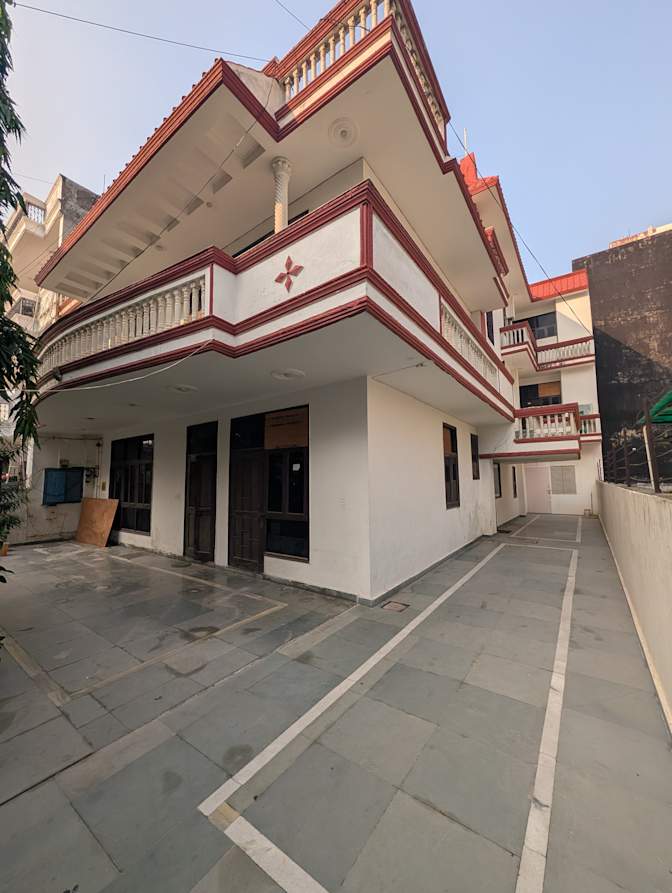 The Laxmi Stays's room