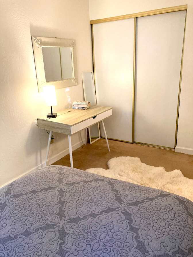 Samantha's room