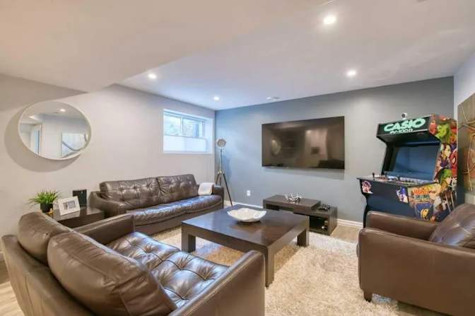 Deepak Sukumar's room