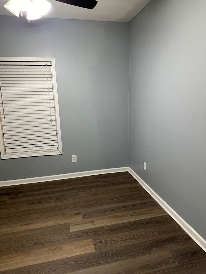 Jey's room