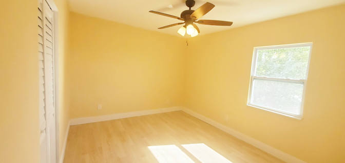 Jason Bryan, Realtor's room
