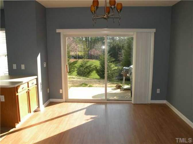 Alcove Rooms's room