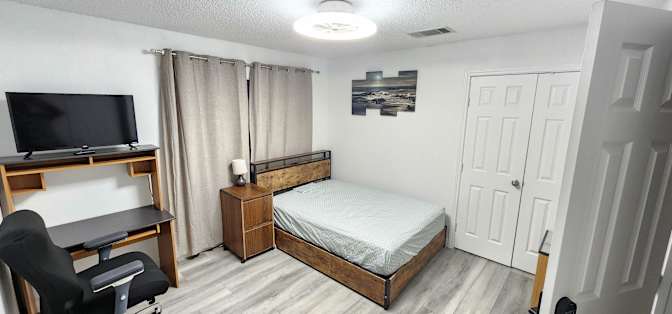 PadSplit's room