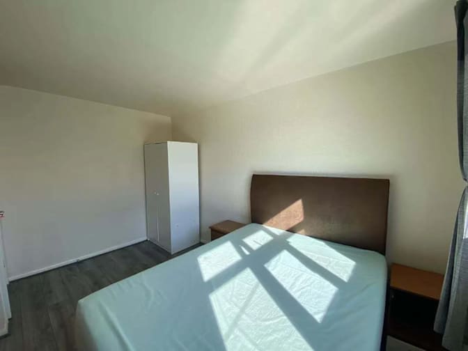 Leo's room