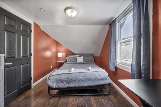 PadSplit's room
