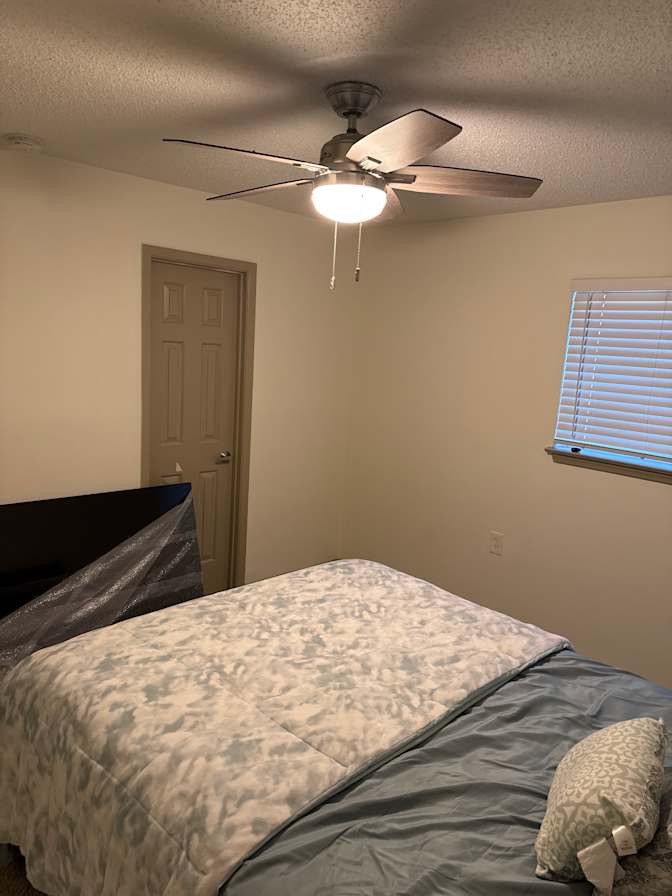 Angelo's room