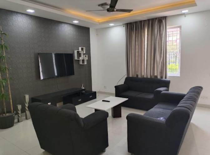 Yash's room