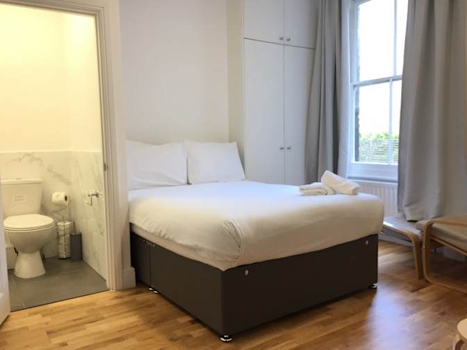 Elias Boucheron's room