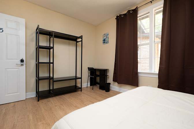 PadSplit's room