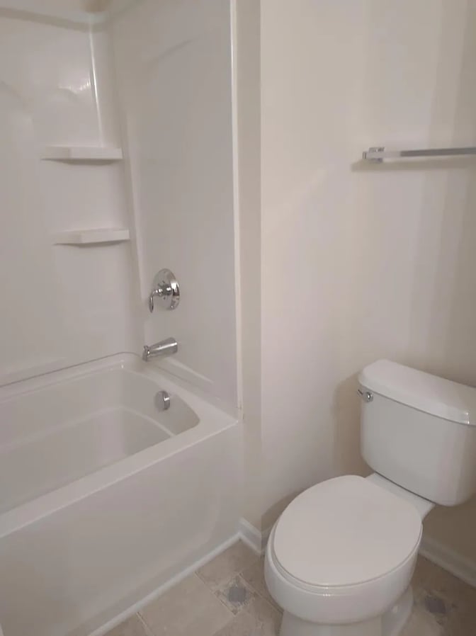 Alcove Rooms's room