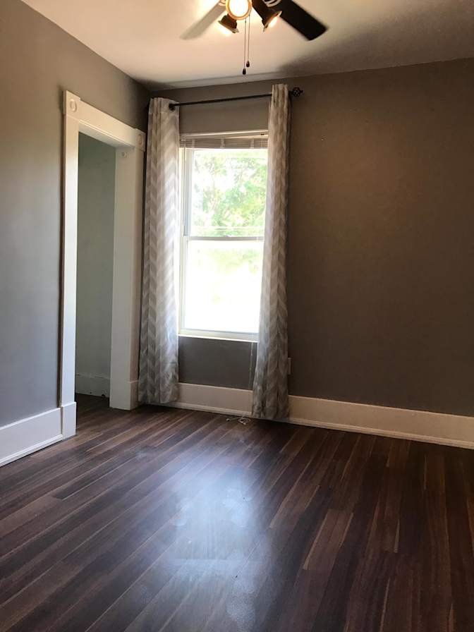 Francisco's room