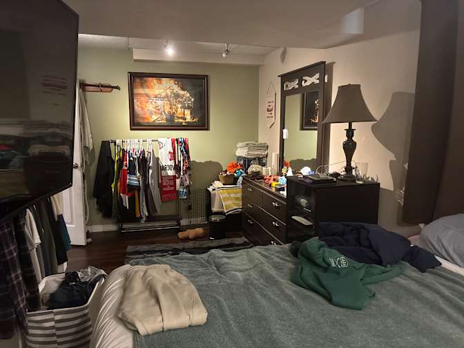 Chris Gadbois's room