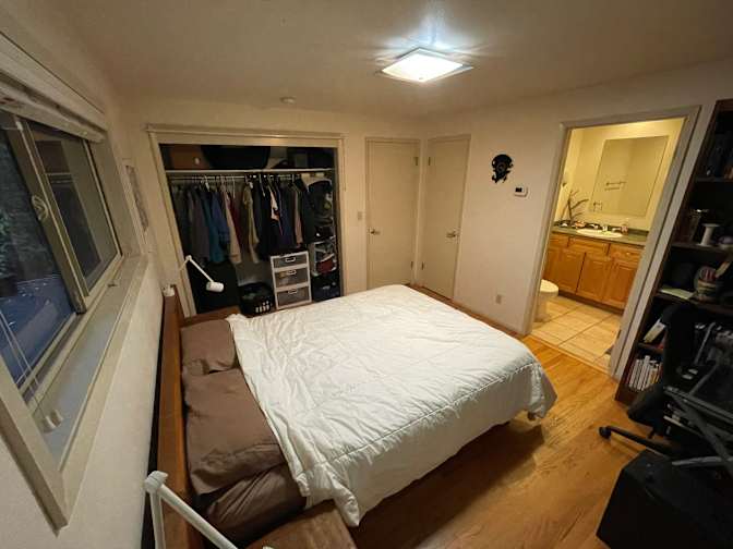 Chugrad's room