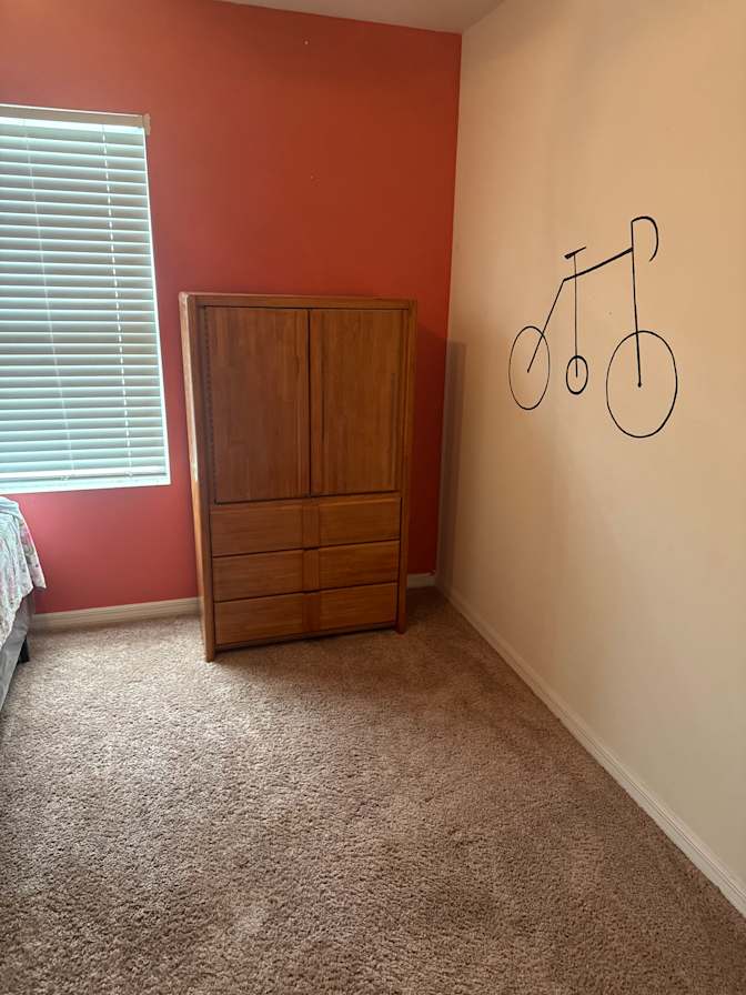 michael james's room