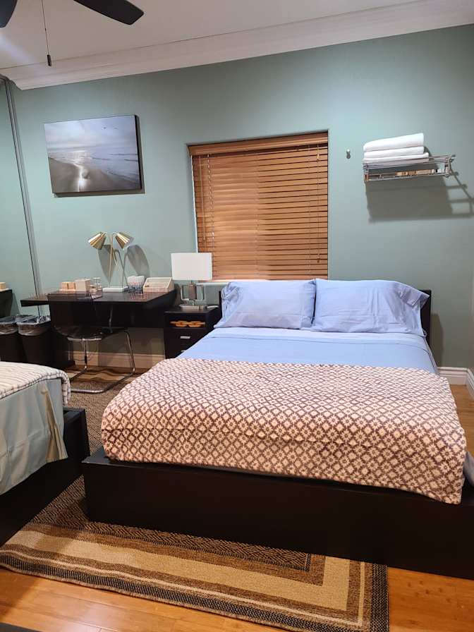 Gwen's room