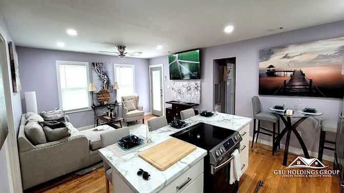 GBU Holdings Group's room