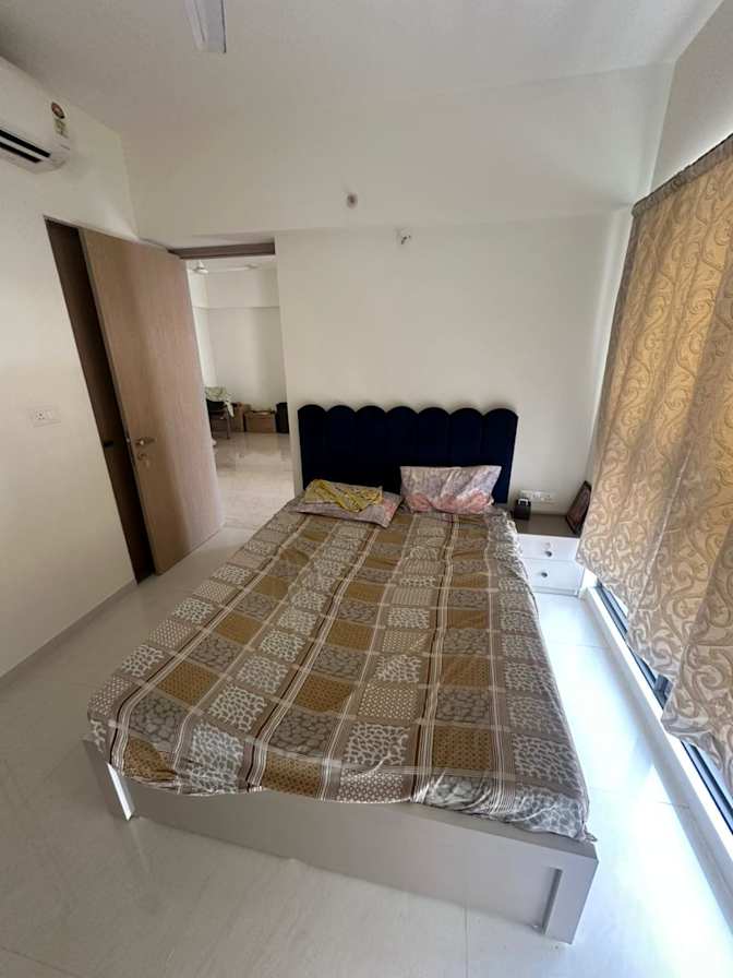 Harry Patel's room