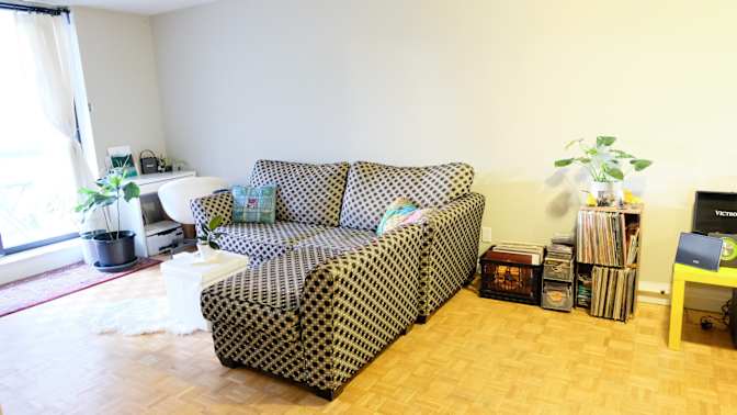 Rumi's room