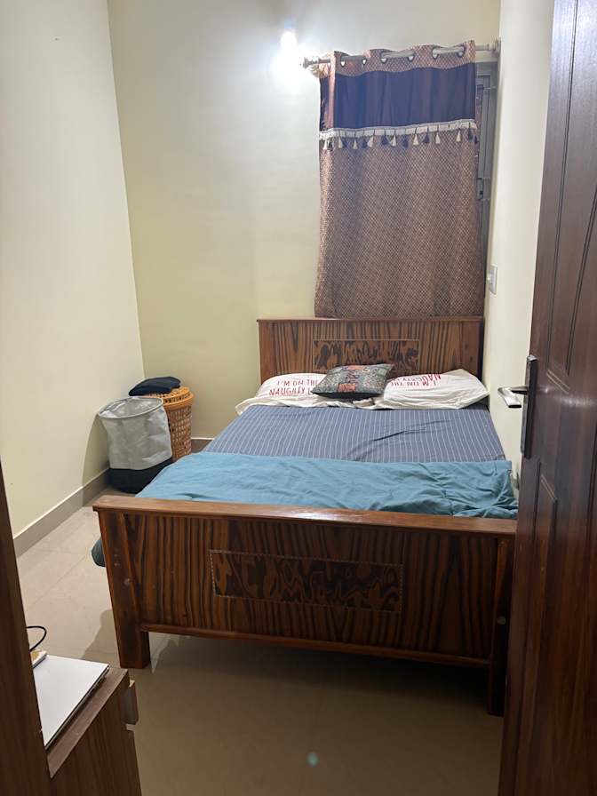 BHAWNA's room