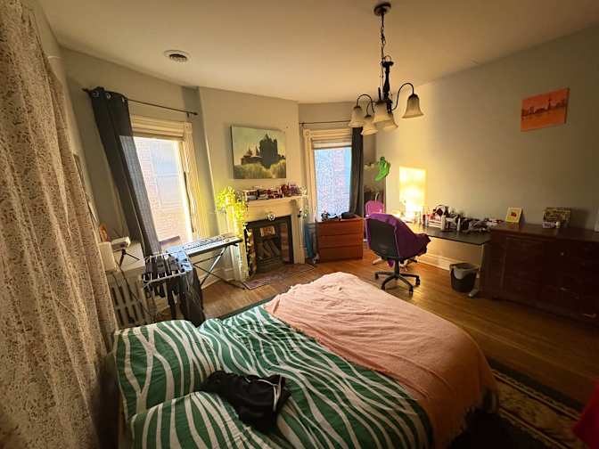 Dani's room