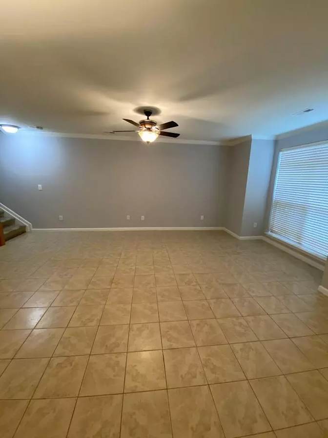 Alcove Rooms's room
