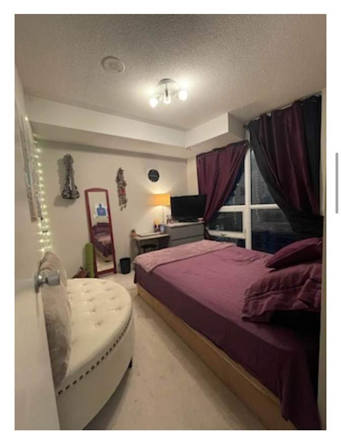 Divina's room