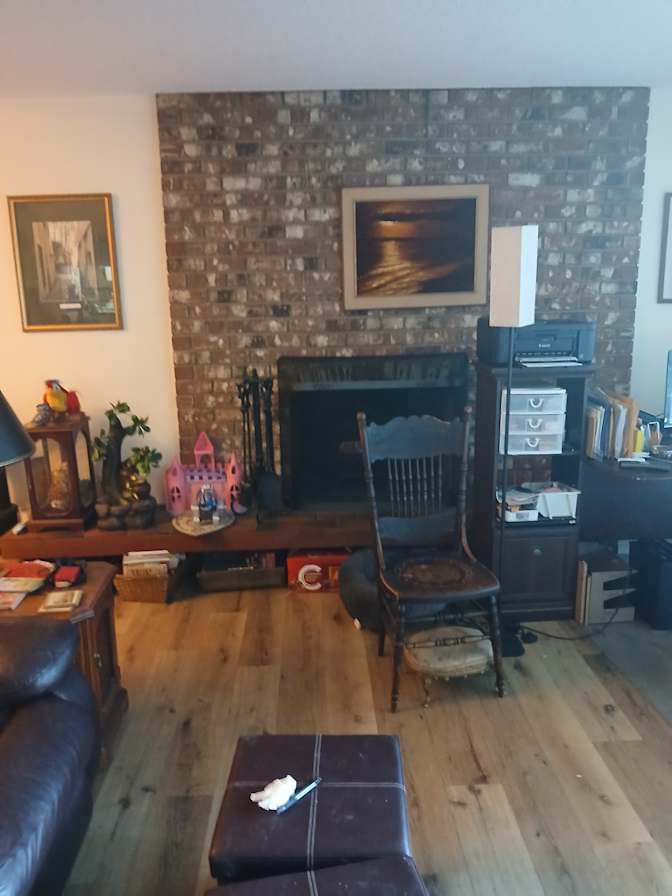 carol's room