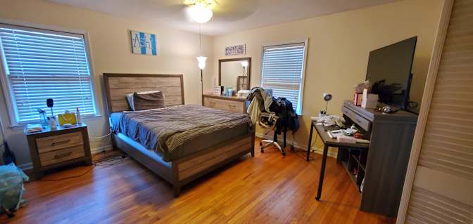 Quube's room
