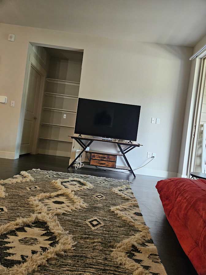 Lisa's room