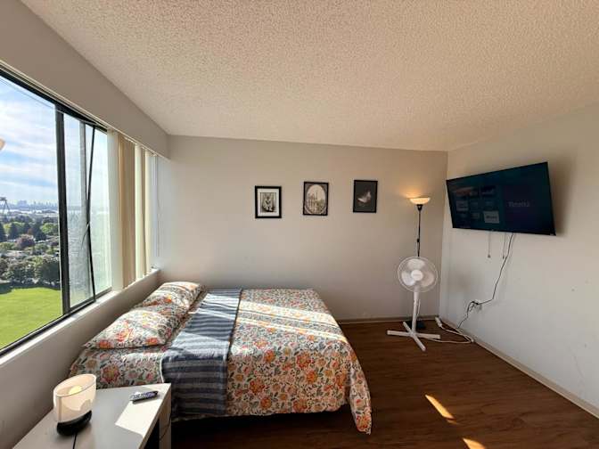 Attila's room