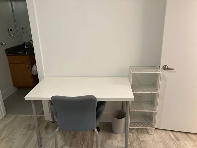 Jo-Jo's room