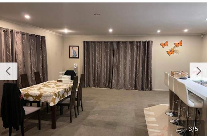 MARIA SANTIAHOO's room