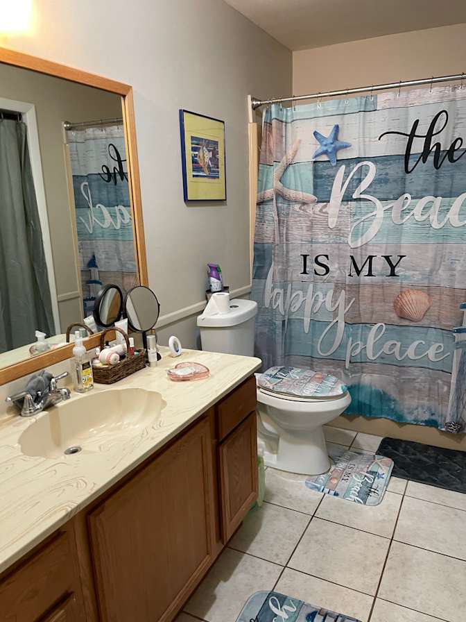 Elissa's room