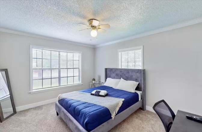 Zak's room