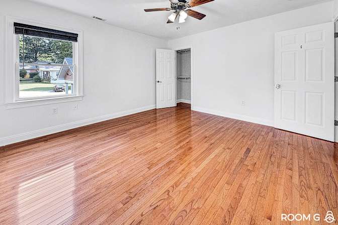 Life Unlocked Rentals's room