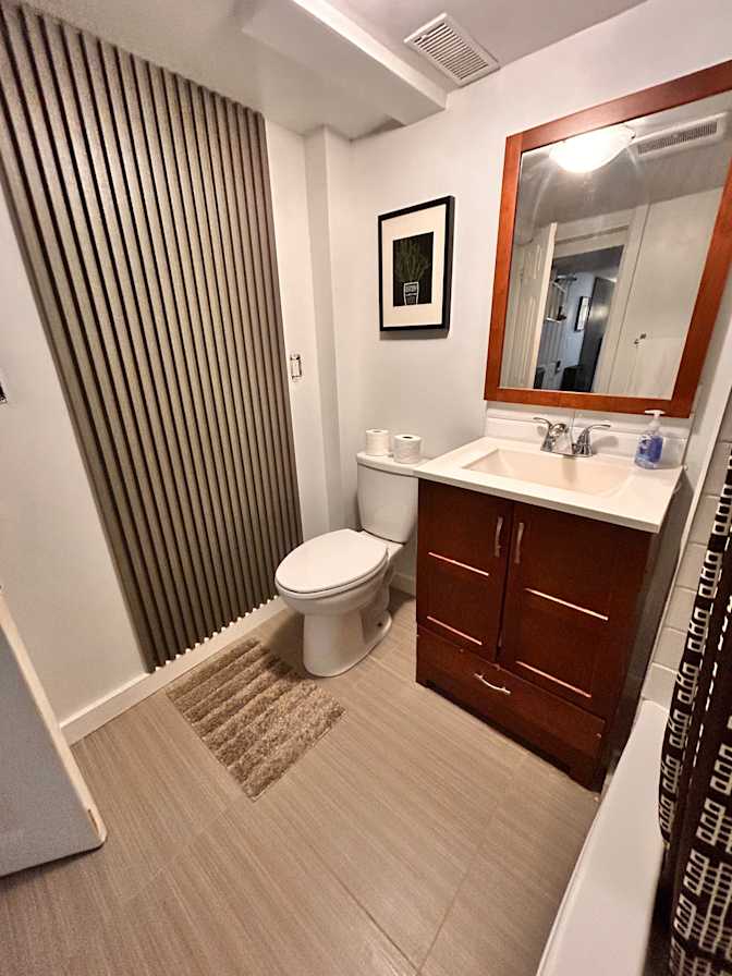 Nick Sarkovski's room