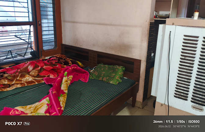 Lucky kumar's room